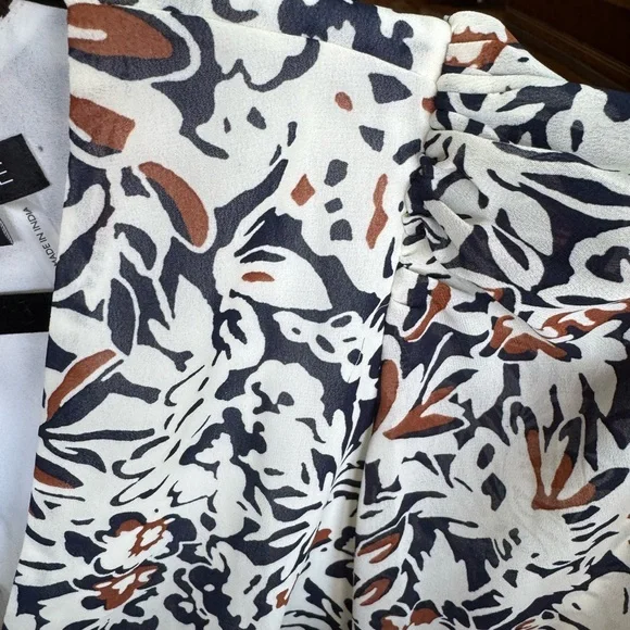 Floral Print Dress with Long Sleeves - Picture 8 of 13